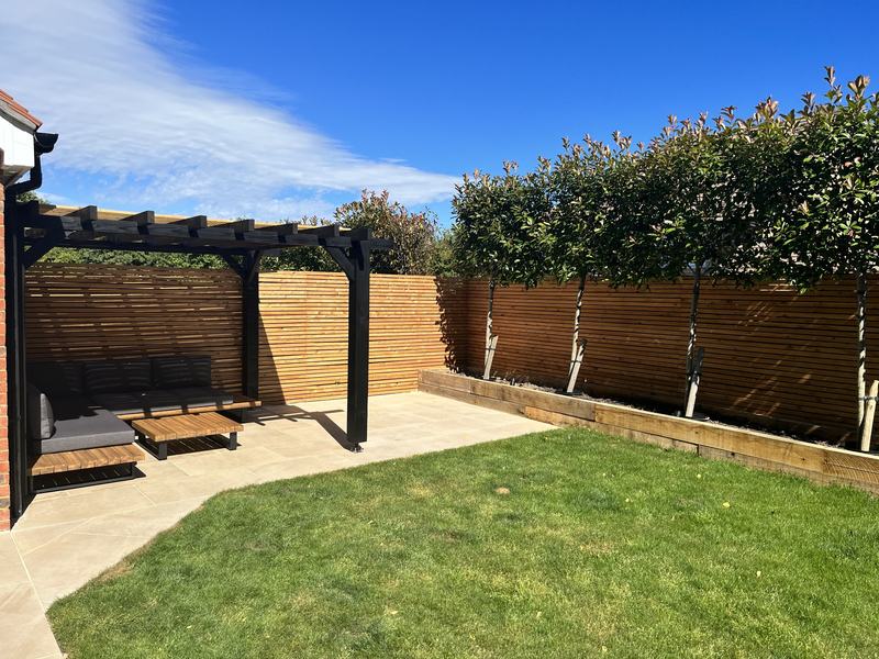 Garden pergola and screening in Frant, finished