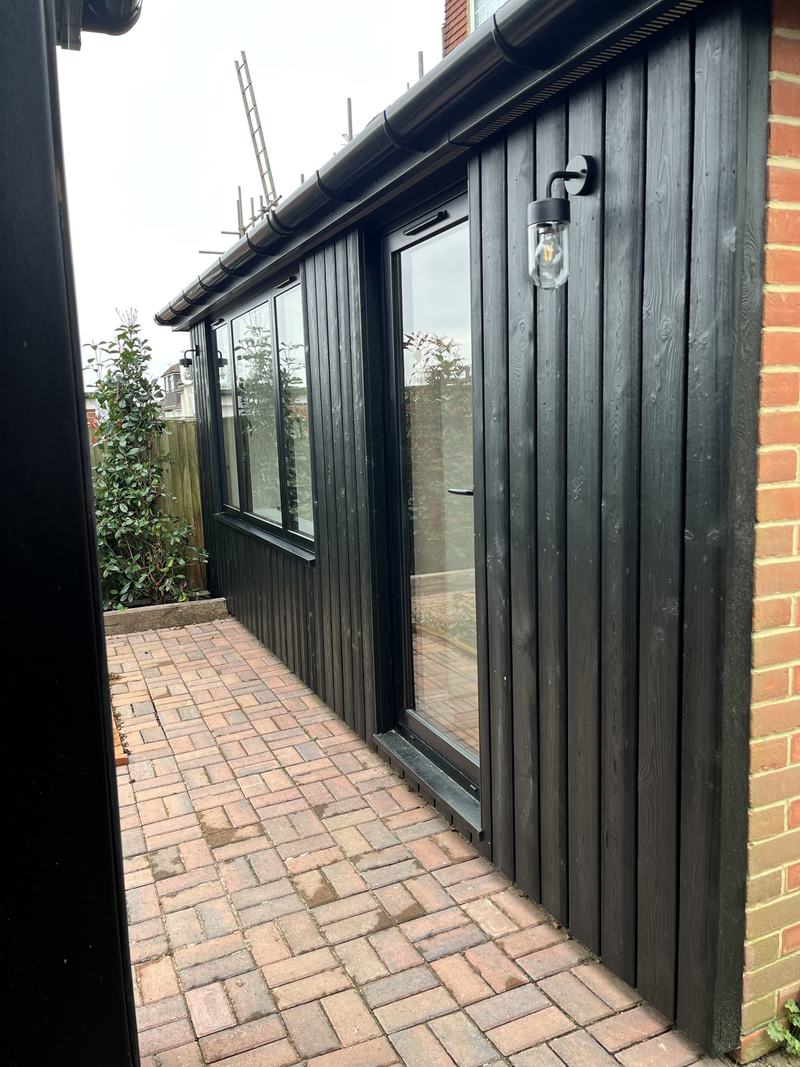 Garden music studio and book storage in Tunbridge Wells, finished
