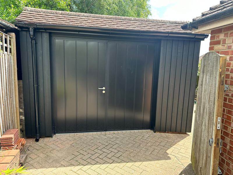 Garden music studio and book storage in Tunbridge Wells, finished